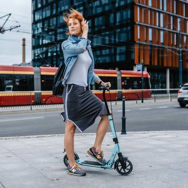 “Urządzenie transportu osobistego”. Hulajnoga w ruchu drogowym